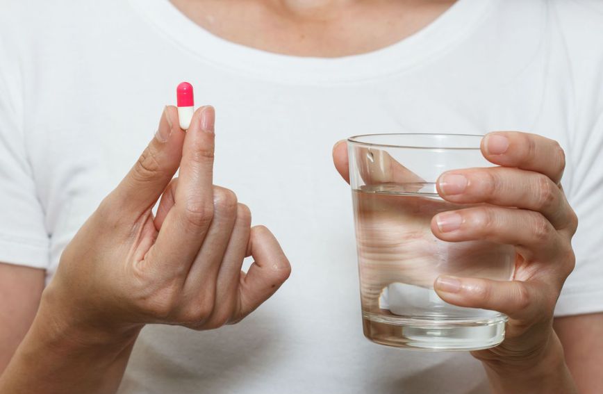 Pet upozorenja na koje trebate obratiti pažnju ako pijete antibiotike
