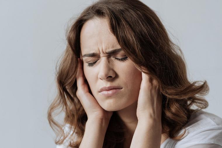 Jeste li znali da masiranje ušnih resica obara visok krvni pritisak