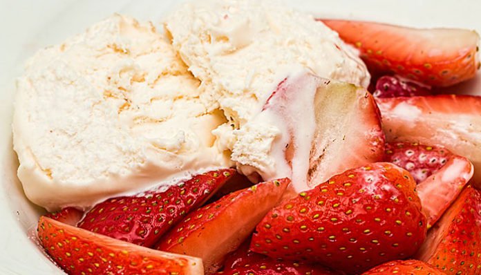 Napravite danas zdravi sladoled: Potrebna su vam 3 sastojka i gotov je za 5 minuta!