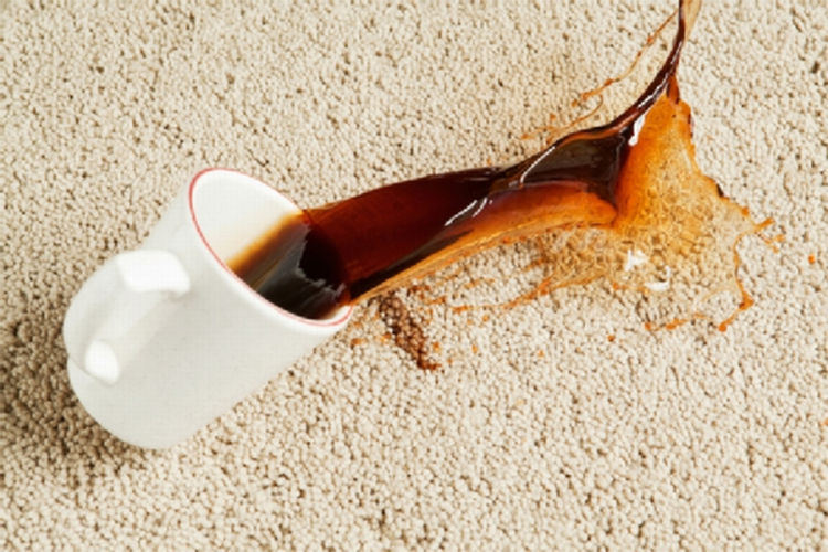 Ovo je efikasan način da uklonite fleke od kafe