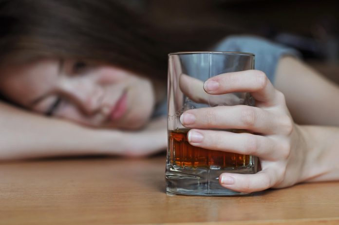 ČAK I VRLO MALE KOLIČINE ALKOHOLA U TRUDNOĆI IZAZIVAJU STRAŠNE POSLJEDICE