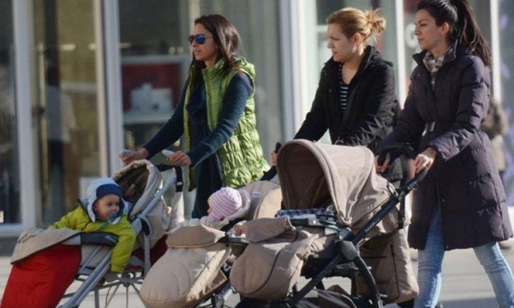 Svaka porodilja u Kantonu Sarajevo dobijat će po 1.000 KM mjesečno!