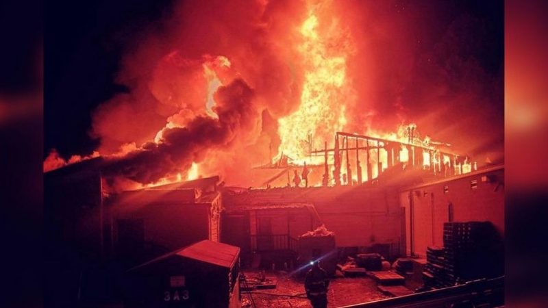 Ogroman broj iznenadnih požara u skladištima i fabrikama hrane – ko želi da izazove glad?