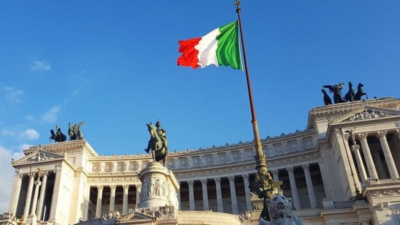 Italija je konačno poslije dvije godine ukinula vanredno stanje zbog PREHLADE i većinu mjera