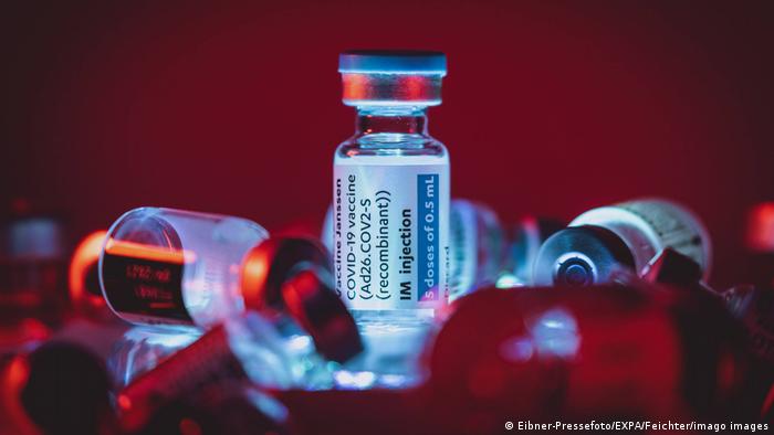Ljekari i naučnici iz 34 zemlje proglasili su „međunarodnu medicinsku krizu“ zbog bolesti i smrti izazvanih vakcinama protiv C19