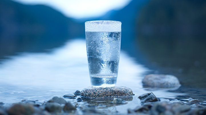 Živa i mrtva voda  – Koja je najbolja voda za piće i šta vi u stvari pijete svaki dan?